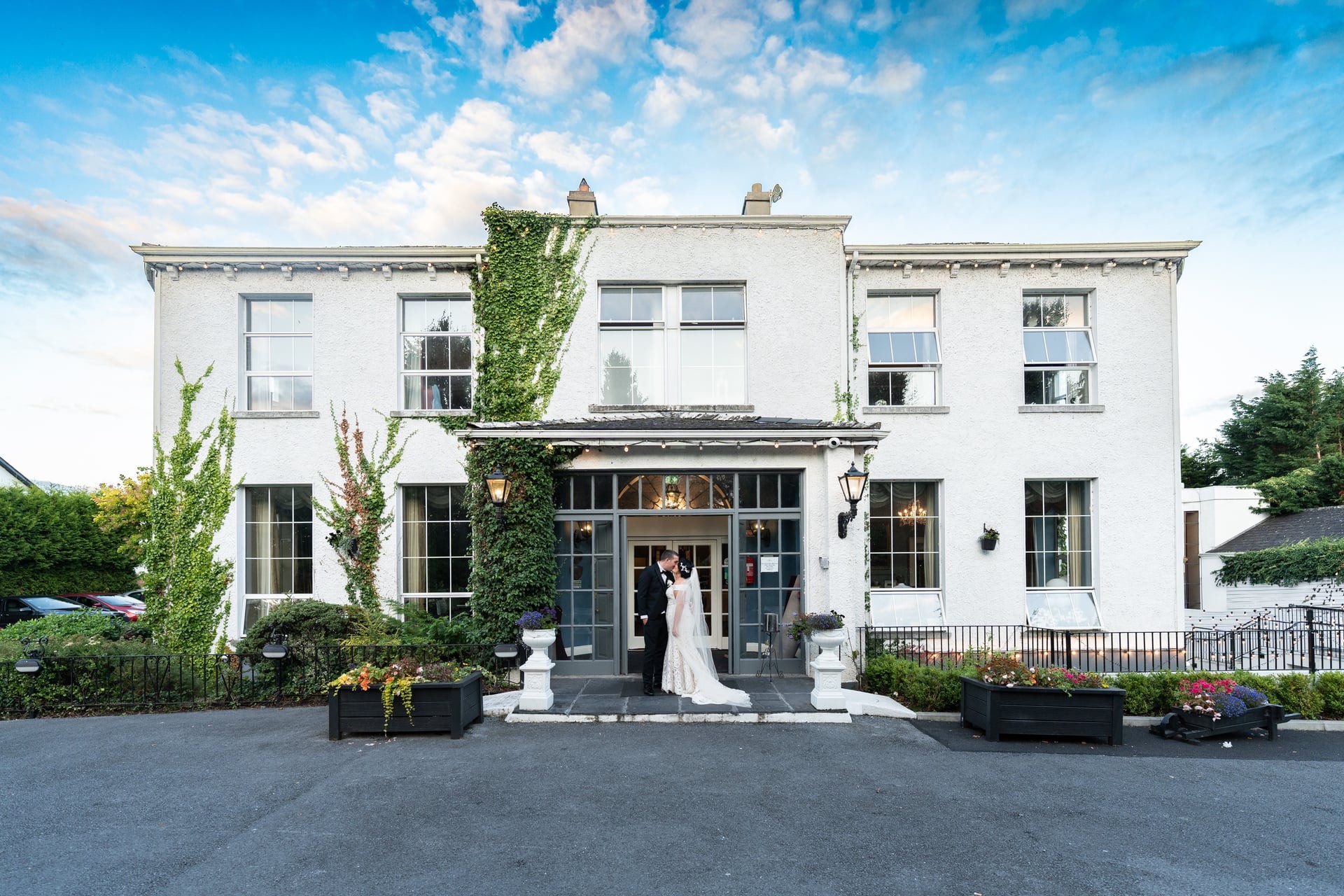Castle Oaks House Hotel